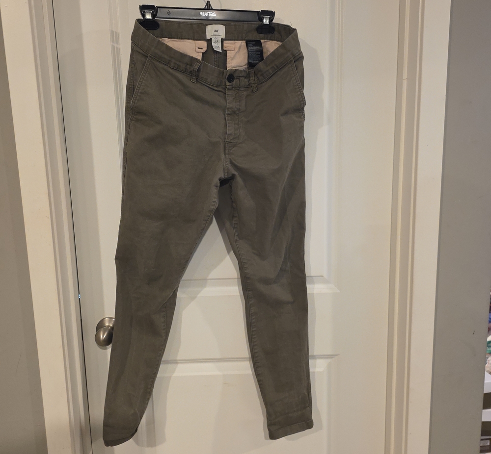 H&M Olive Chino Pants for Men